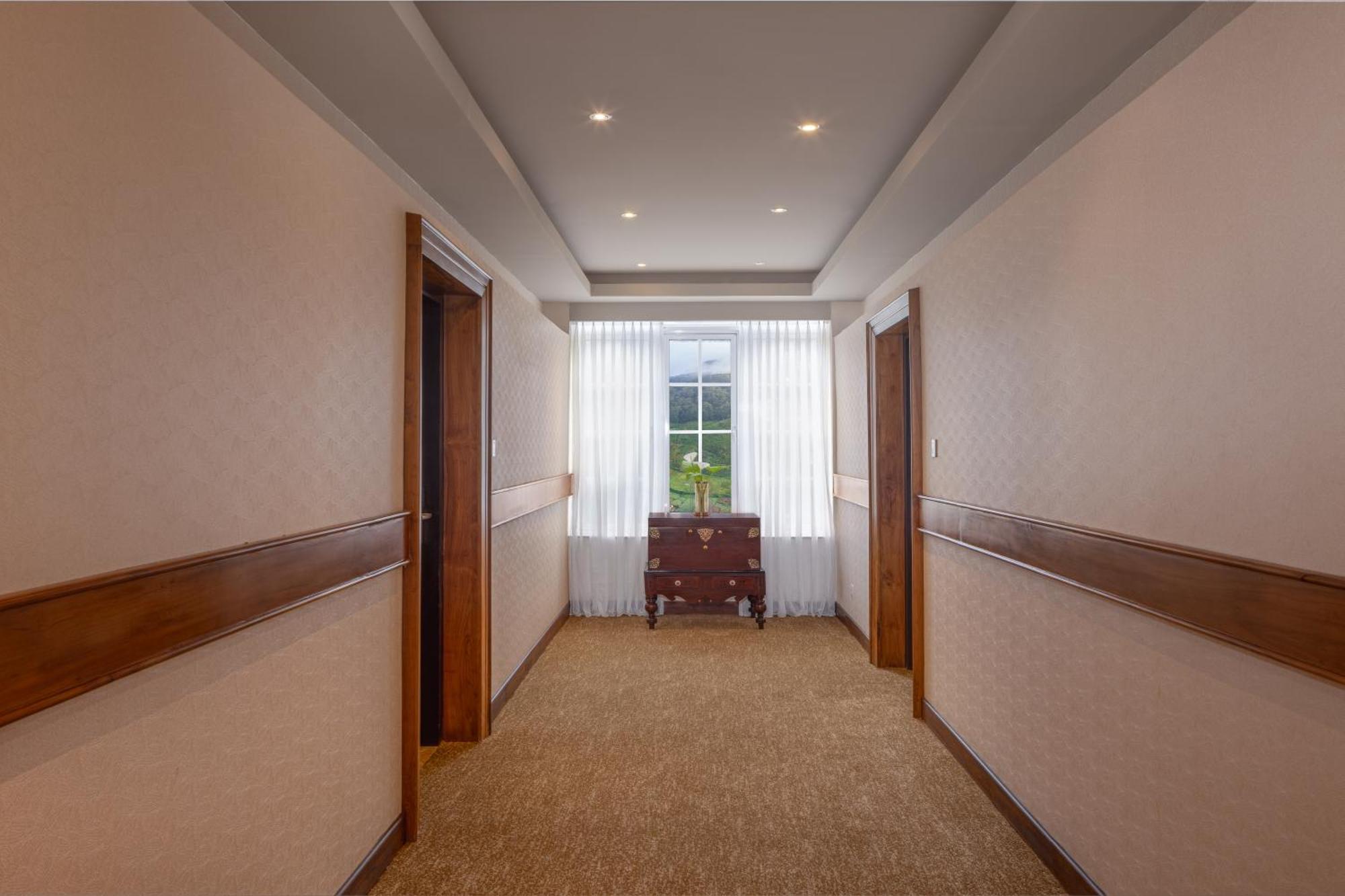 The Golden Ridge Hotel Nuwara Eliya Exterior photo