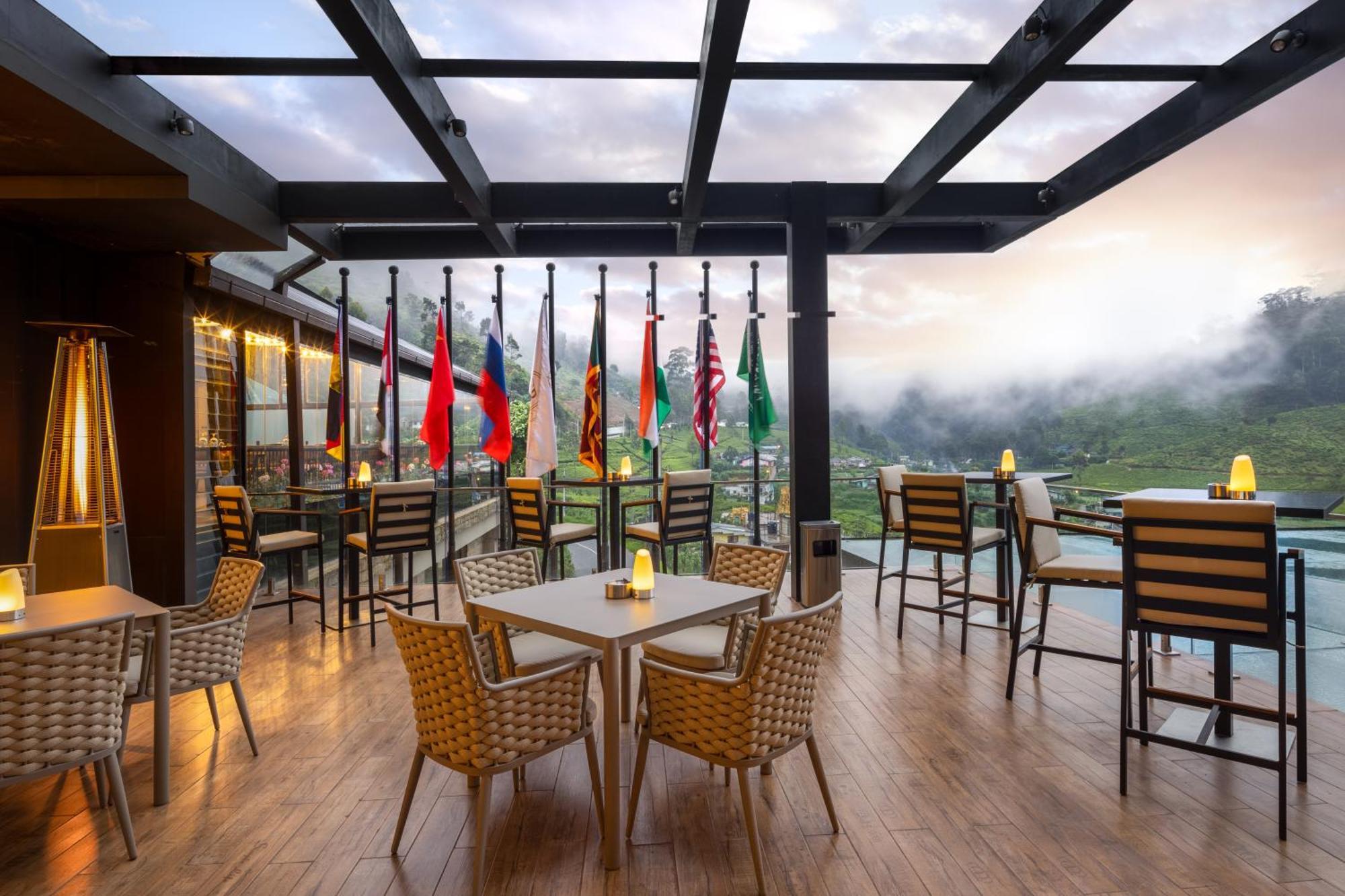 The Golden Ridge Hotel Nuwara Eliya Exterior photo